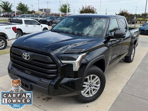 Used 2024 Toyota Tundra SR5 w/ SR5 Convenience Package AWD/4WD image 4