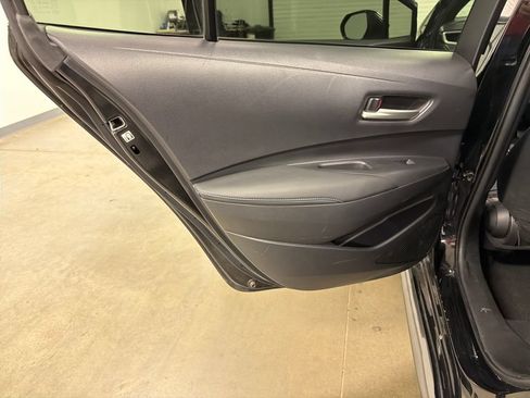 Used 2021 Toyota Corolla SE FWD image 24