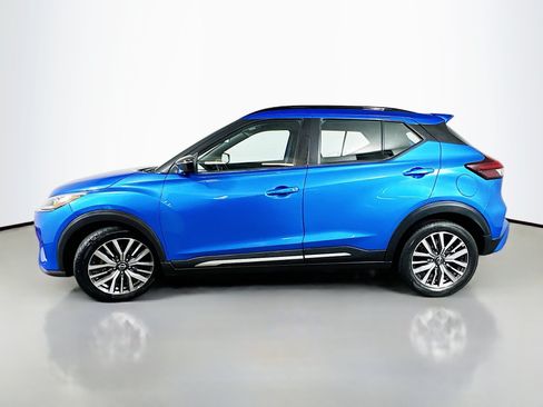 Used 2024 Nissan Kicks SR FWD image 4