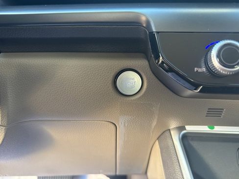 New 2026 Kia Carnival LXS image 34