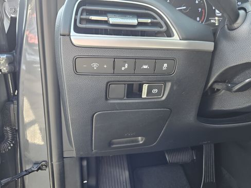 Used 2022 Hyundai Palisade SE w/ Cargo Package FWD image 15