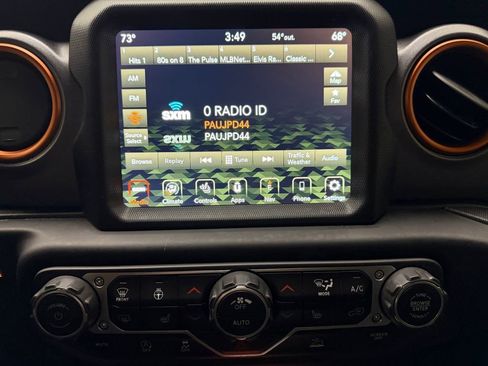 Used 2021 Jeep Gladiator Mojave AWD/4WD image 24