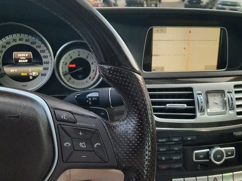 Used 2014 Mercedes-Benz E 350 Sedan image 16