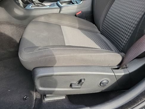 Used 2023 Dodge Charger SXT image 13