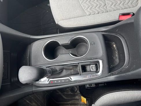 Used 2024 Chevrolet Equinox LS w/ LS Convenience Package FWD image 18