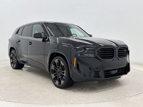 Used 2023 BMW XM AWD/4WD image 7