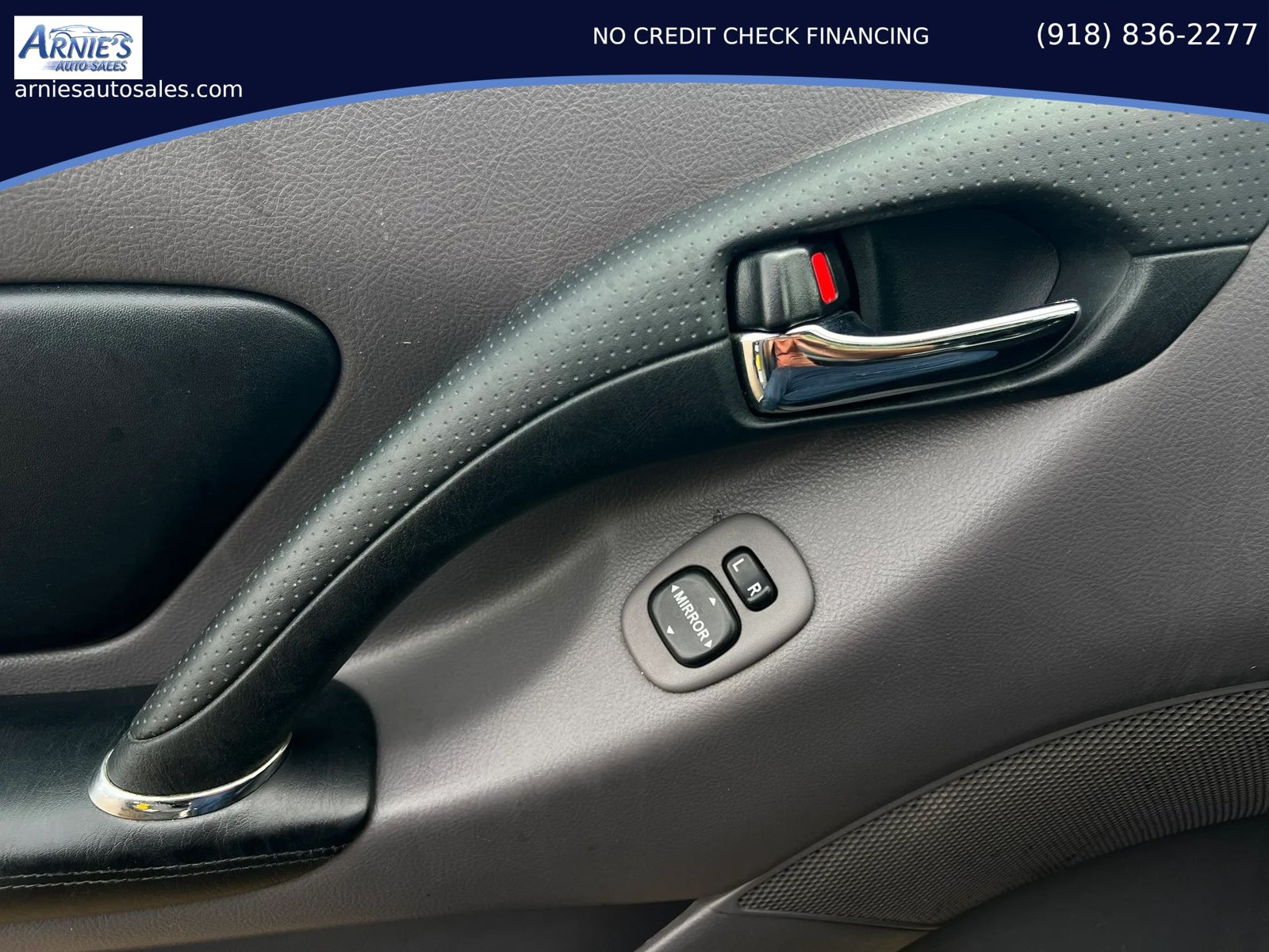 Used 2000 Toyota Celica GT-S FWD image 14