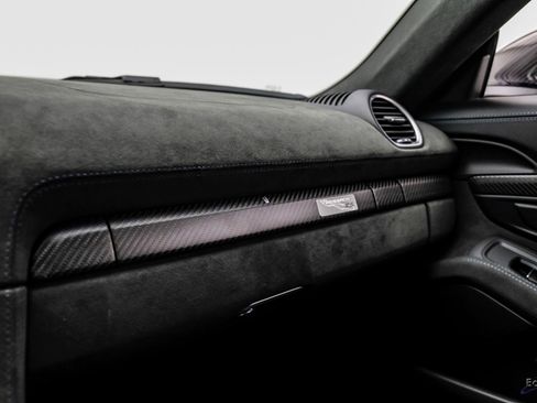 Used 2025 Porsche 718 Cayman GT4 RS image 83