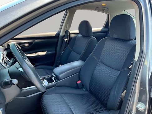 Used 2018 Nissan Altima 2.5 SV FWD image 20