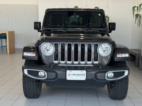Used 2020 Jeep Gladiator Overland AWD/4WD image 39