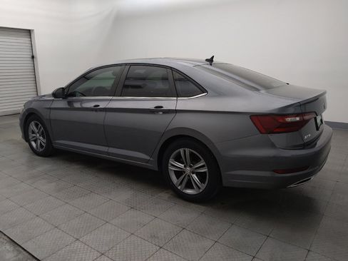 Used 2021 Volkswagen Jetta R-Line w/ R-Line Cold Weather Package FWD image 3