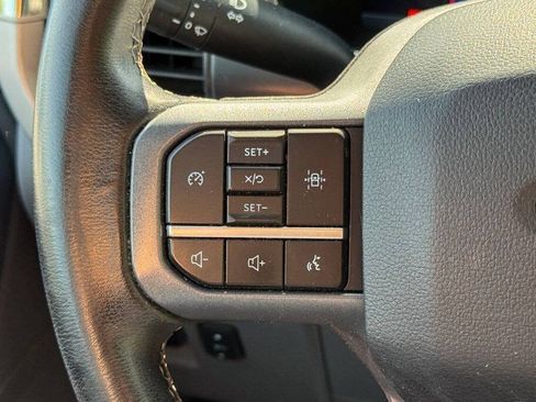 Used 2023 Ford F150 Lightning XLT AWD/4WD image 31