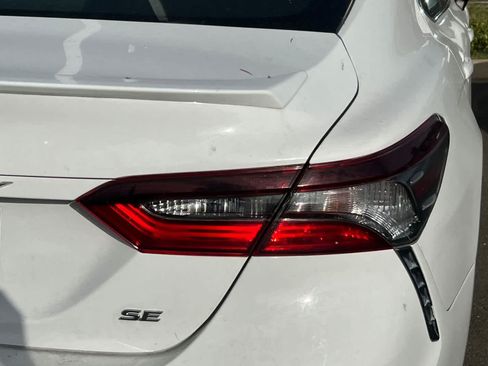 Certified 2021 Toyota Camry SE FWD image 18