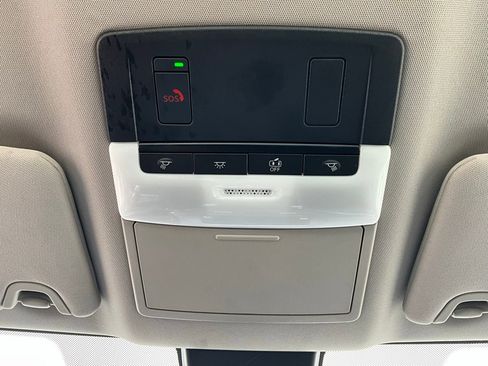 Used 2025 Nissan Altima 2.5 SV image 17