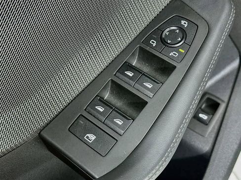 Used 2025 BMW 228i xDrive AWD/4WD image 27