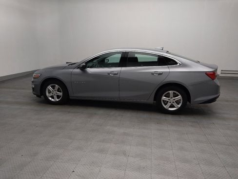 Used 2024 Chevrolet Malibu LT image 3