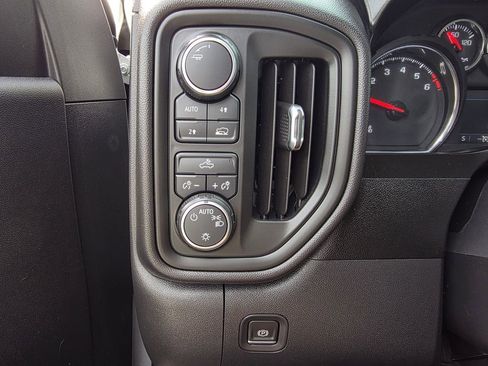 Used 2021 Chevrolet Silverado 1500 Custom w/ LPO, Dark Essentials Package image 13