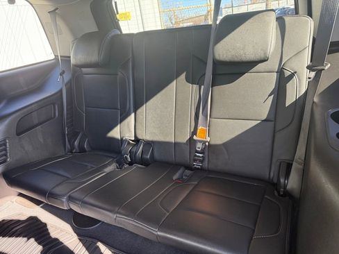 Used 2019 Chevrolet Tahoe LT image 13