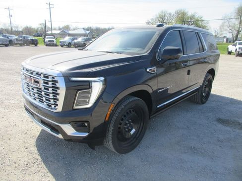 New 2026 GMC Yukon Denali image 9