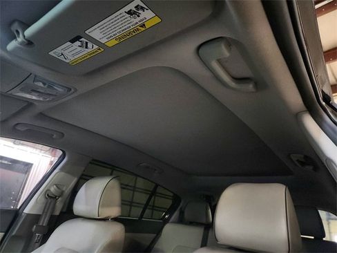 Used 2018 Kia Sportage SX image 9