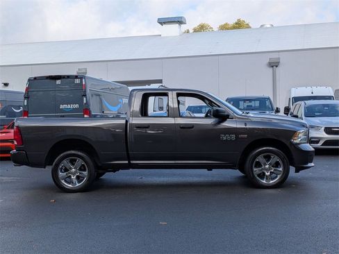 Used 2018 RAM 1500 Express w/ Express Value Package image 2