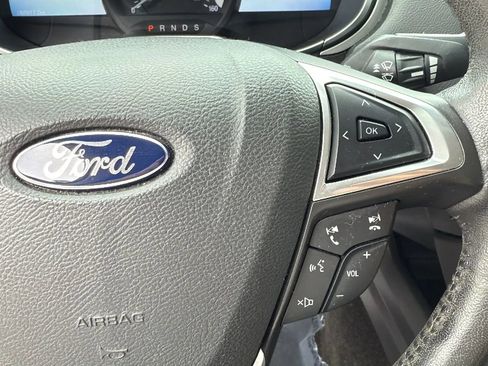 Used 2016 Ford Fusion SE FWD image 32
