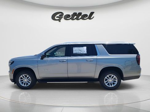 New 2026 Chevrolet Suburban LS AWD/4WD image 8