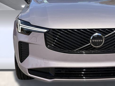 New 2026 Volvo XC90 B6 Ultra w/ Protection Package image 22