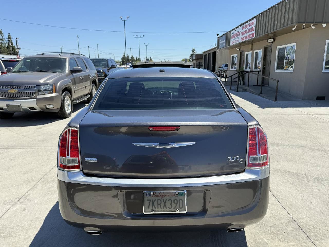 Used 2014 Chrysler 300 C w/ Beats Audio Group RWD image 4
