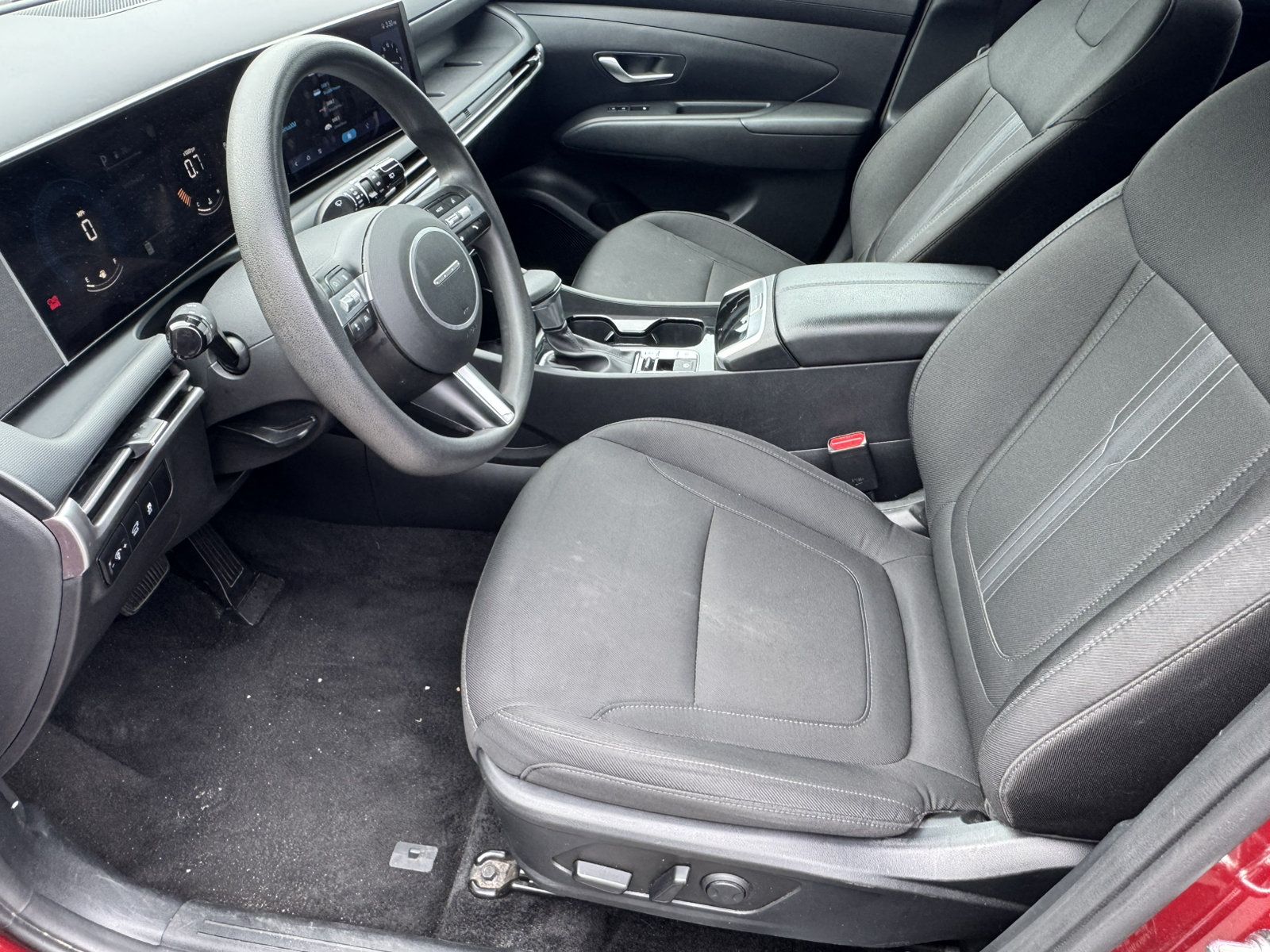 Used 2025 Hyundai Tucson SEL AWD/4WD image 9