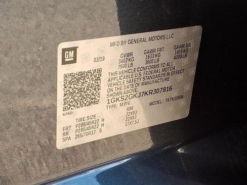 Used 2019 GMC Yukon XL SLT w/ Graphite Performance Edition image 30