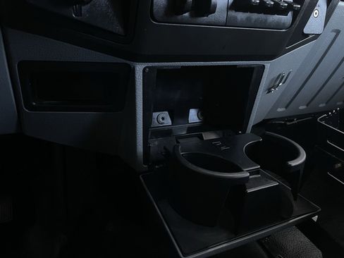 Used 2015 Ford F550 XL w/ Power Equipment Group image 27