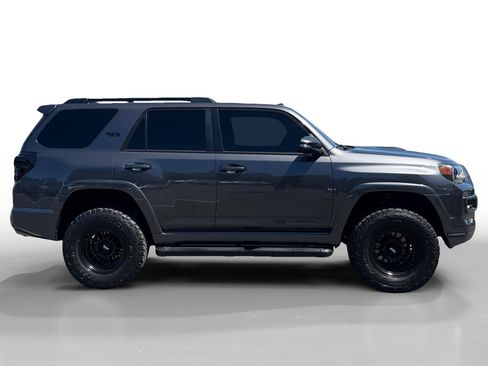 Used 2022 Toyota 4Runner TRD Sport w/ Technology Package AWD/4WD image 6