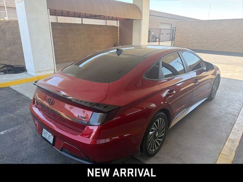 Used 2023 Hyundai Sonata Limited FWD image 4