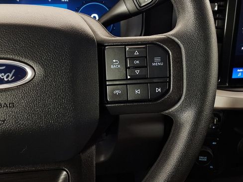Used 2024 Ford F250 XLT w/ Black Appearance Package AWD/4WD image 20