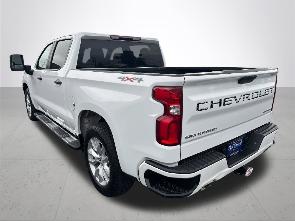 Used 2021 Chevrolet Silverado 1500 Custom w/ Custom Max Trailering Package AWD/4WD image 9