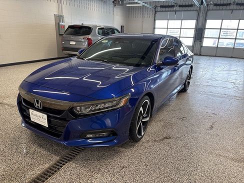 Used 2018 Honda Accord Sport image 1