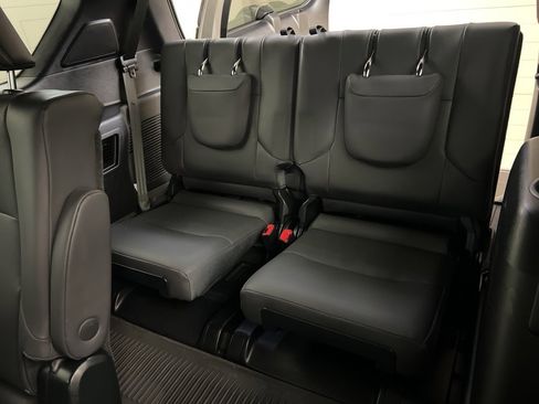 Used 2023 Lexus GX 460 Premium image 32