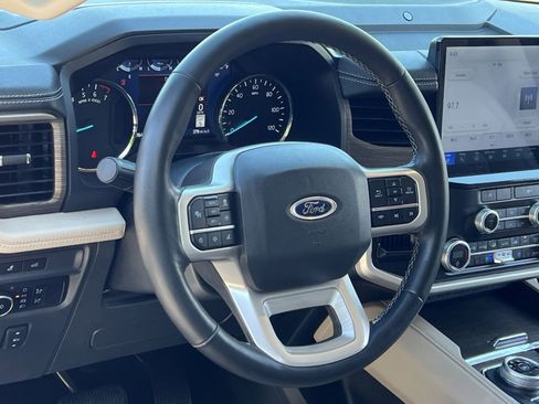 Used 2024 Ford Expedition Max Limited AWD/4WD image 14