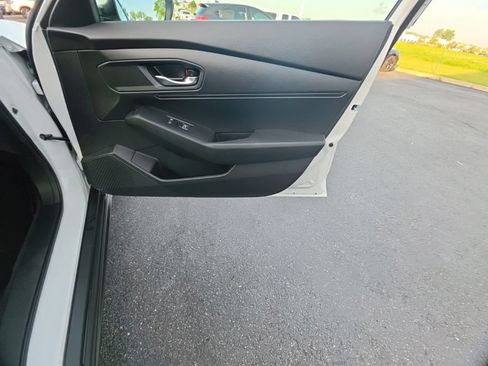 Used 2025 Honda Accord LX image 29