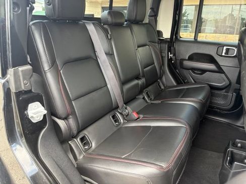 Used 2020 Jeep Gladiator Rubicon AWD/4WD image 36