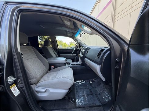 Used 2012 Toyota Tundra 4x4 Double Cab image 18