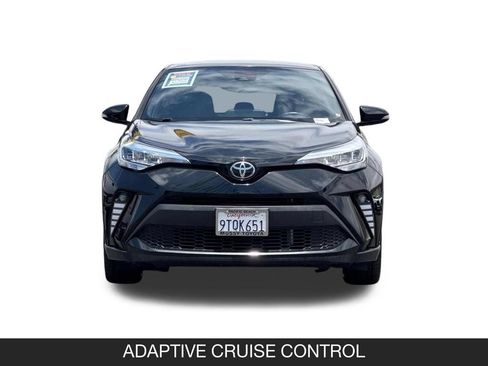 Used 2021 Toyota C-HR XLE FWD image 11