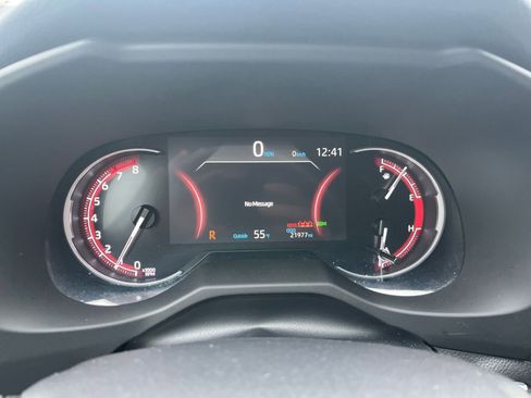 Used 2025 Toyota RAV4 XLE image 36