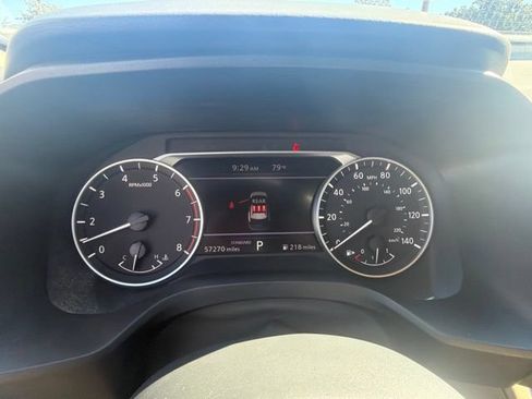 Used 2024 Nissan Rogue S FWD image 10
