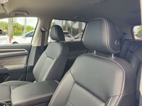 Used 2023 Volkswagen Atlas SE FWD image 19