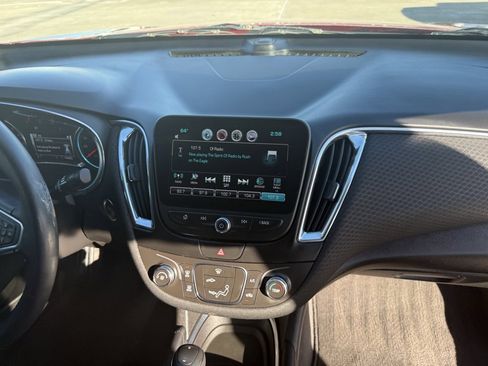 Used 2016 Chevrolet Malibu LT image 46