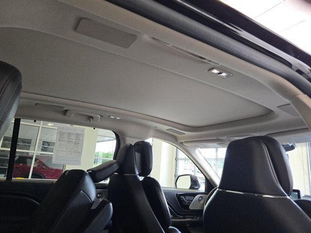 Used 2020 Lincoln Aviator Reserve w/ Equipment Group 202A AWD/4WD image 9