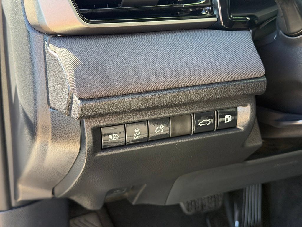 Used 2025 Toyota Camry LE FWD image 22