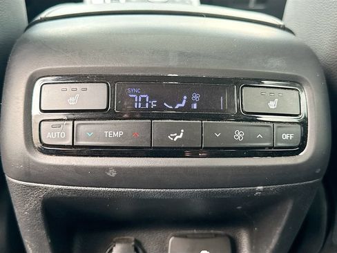 Used 2022 Hyundai Palisade SEL w/ Premium Package AWD/4WD image 29